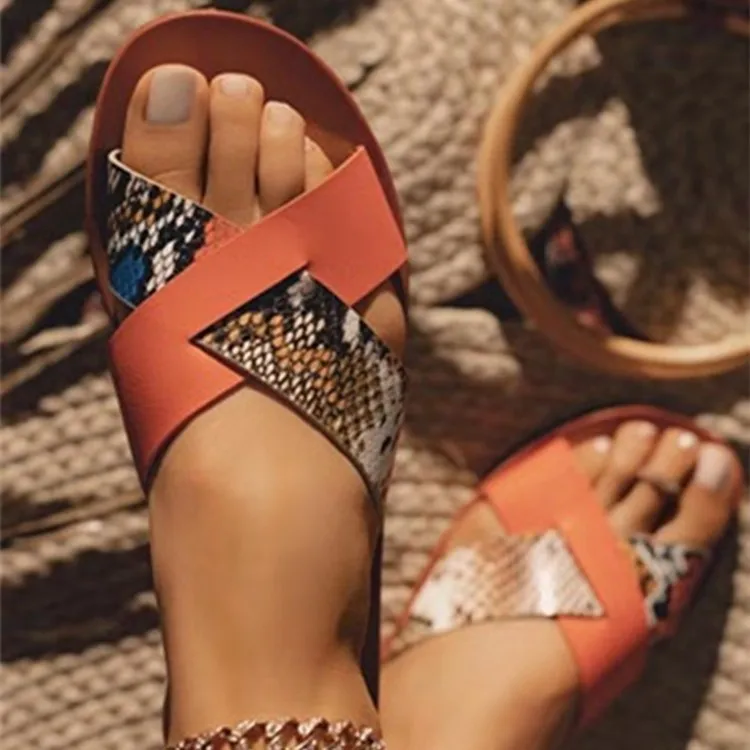 

Summer New Style European And American Sandals And Slippers Fashion Shoes Flat Slippers Women's Cross-snake Pattern Women's Shoe