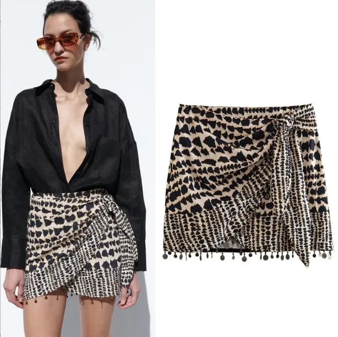 

GX9345 Unique Street Wear Vintage Fashion Ladies Beaded Tassel Double Breasted Cardigan Lace-up Printed Mini Skirt