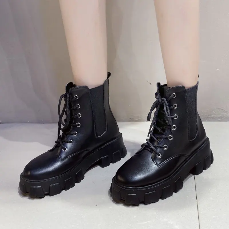 

New Style Platform Women Martin Boots High Speed Customized Design 2021 Autumn Winter Ankle PU Black Daily Life Oem/kexing Solid