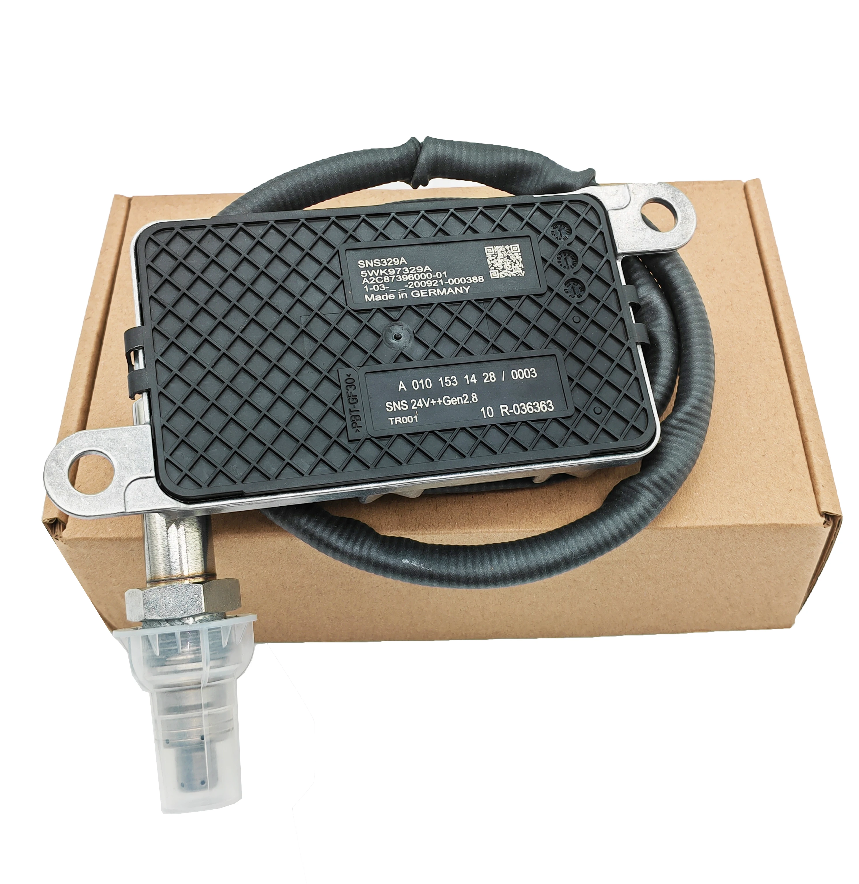 

Nitrogen Oxygen Sensor 5WK97329A A0101531428 0101531428 24V For Mercedes-Benz Actros truck Car Accessories