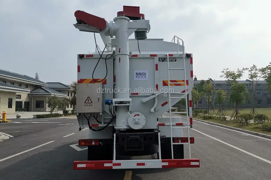20m3 Dongfeng 4x2 Bulk Feed Truck/ 10 Ton Bulk Feed Transport Truck