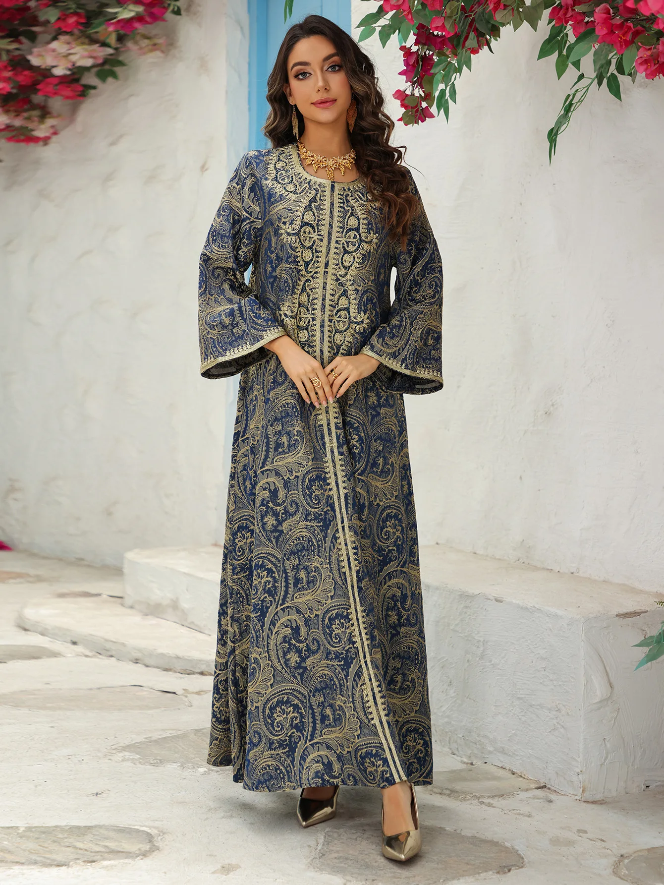 Muslim Evening Gown Dress Fashion Dubai Abaya Kaftan Floral Embroidery Jalabiya Arab Morocco Long Robe Abayas for Muslim Women