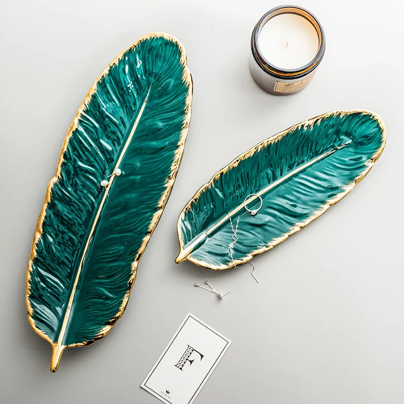 

Nordic ins style home decorations Ceramic feather banana leaf storage jewelry plate, Gold and green, black, white