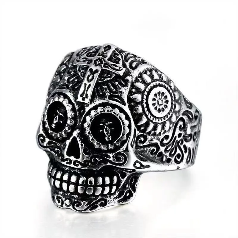 

Factory wholesale Plated Huge Heavy Punk Gothic Band Ring Predator Head Warrior Skull Ring For Men, Retro silver