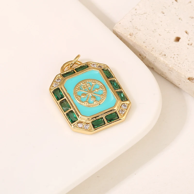 

Factory Wholesale Multiple Styles Necklace Charms Custom Design Jewelry Gold Plated Enamel Pendant
