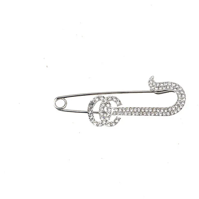 

Simple and fashionable diamond pin for all seasonsDesigner Famous Brand Brooch