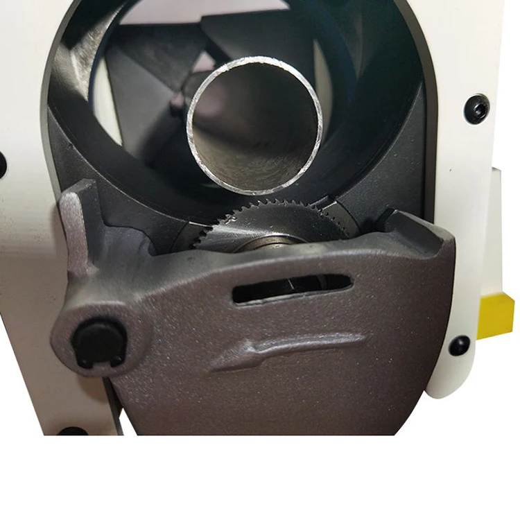 pipe cutting machine