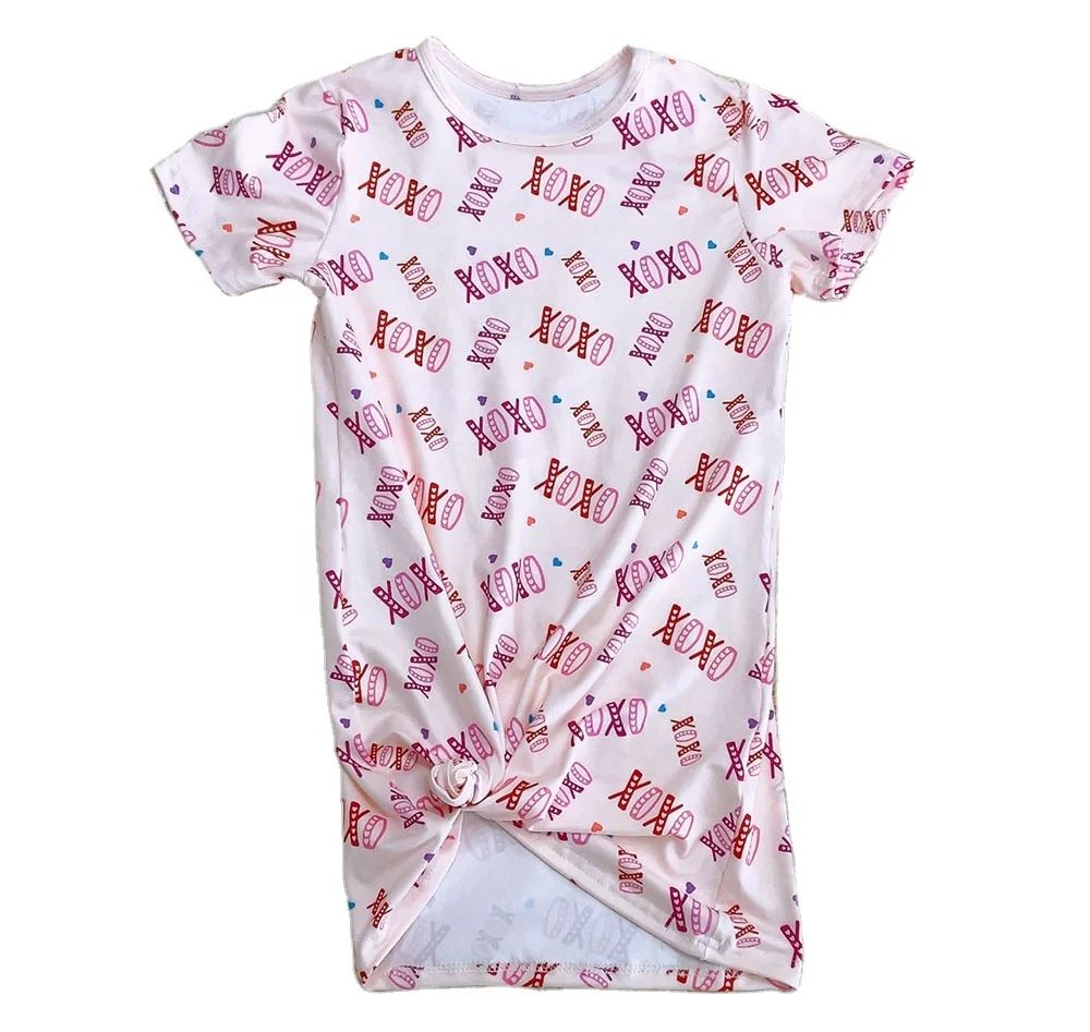 

Free Shipping Girl's Casual Dress Valentine's Day Girl's Cute Pink T shirt Dress Children Heart Printed Dress, Picture shows