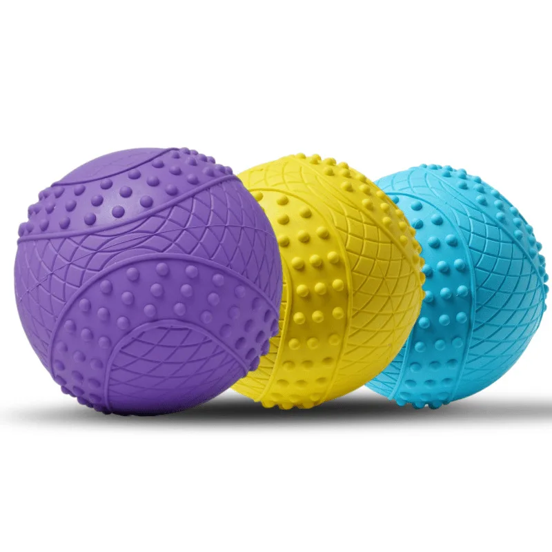 

lDog Squeaky Ball Toy Durabe Rubber Squeaky Fun Interactive Toys Non-Toxic Puppy Chew Toys Beach Outdoor Dog Ball, Customized color