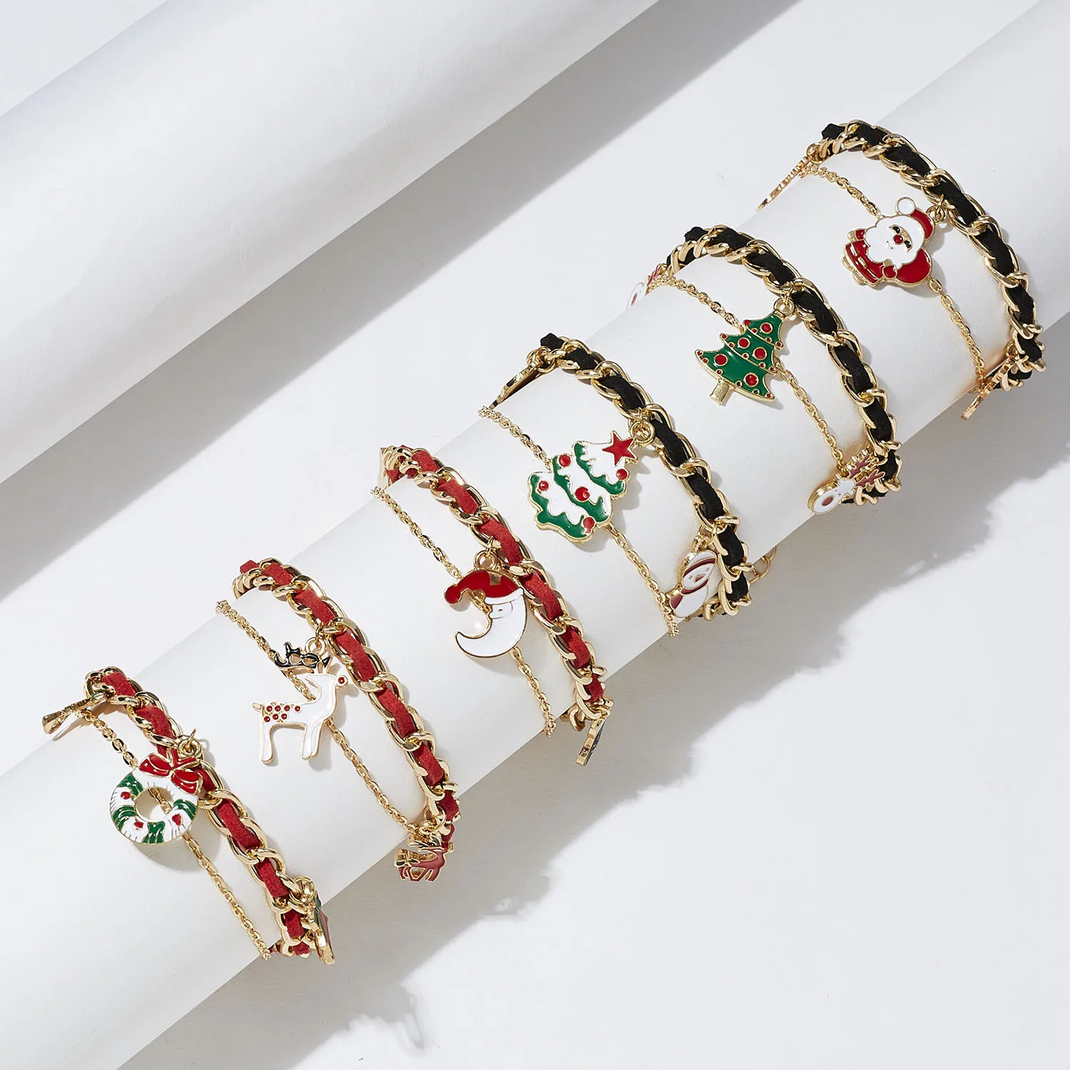 

Aug Jewelry Wholesale Christmas Jewelry Christmas Wreath Double Bell Christmas Red Cloth Chain Double Ladies Bracelet