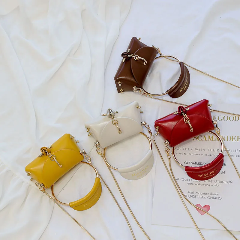 

2021 trendy candy metal ring small chain crossbody handbags stylish girl crossbody fashion bags for women shoulder mini hand bag, Brown,yellow,red,white