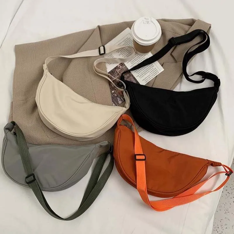 

2023 Factory OEM Water Resistant Women Nylon Shoulder Bag Fanny Crossbody Zipper Dumpling Waist Bag