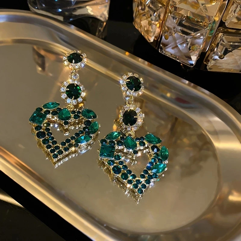 

Kaimei Fashion Rhinestone Pendientes Party Jewelry 2021 Korean Luxury Green Crystal Heart Long Drop Earrings For Women Girls, Many colors fyi