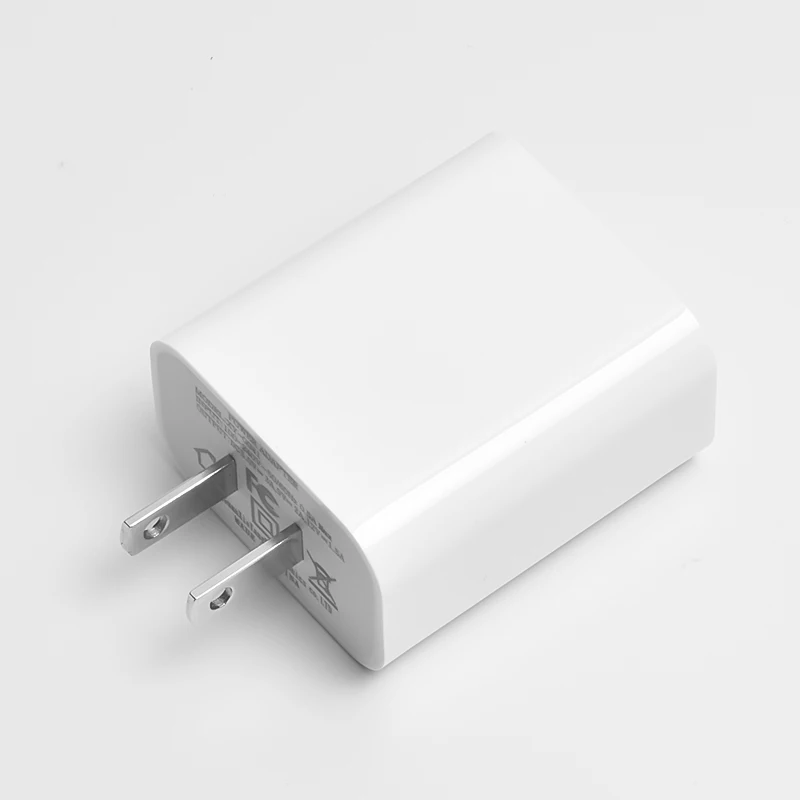 

Type C PD 20W fast charger plug & PD 20W adapter for iphone 12