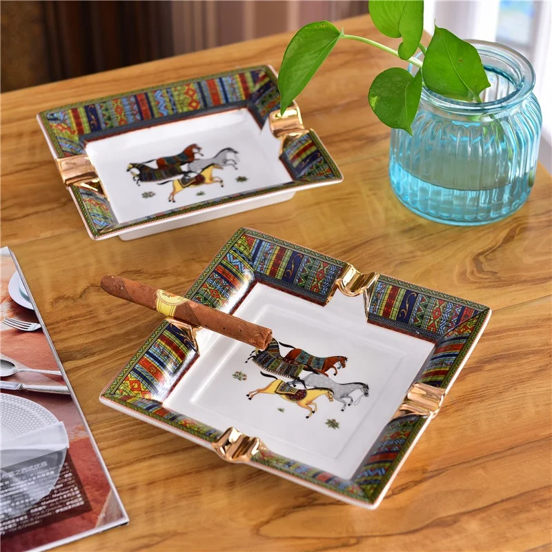 

New Royal Nordic Home Decoration Living Room Supplies Ceramic Cigar Ashtray, Shown