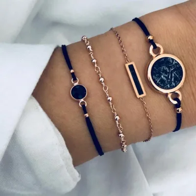 

2020 Hot Selling Multilayers Black Beads Bracelets Round Natural Stone Bracelets for Party
