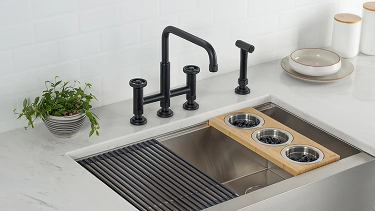 kbis 一品钻石纹理可调喷口桥厨房水龙头哑光黑色