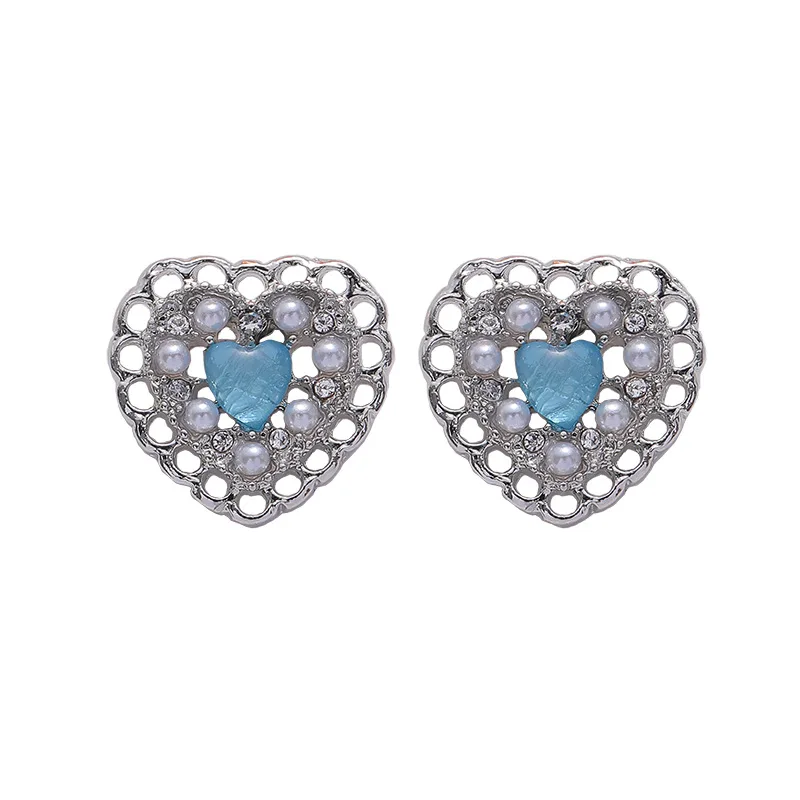 

2021summer Hainon pearl earrings Heart-shaped romantic stud earring Fashion style women earring alloy elegant jewelry, Picture shows