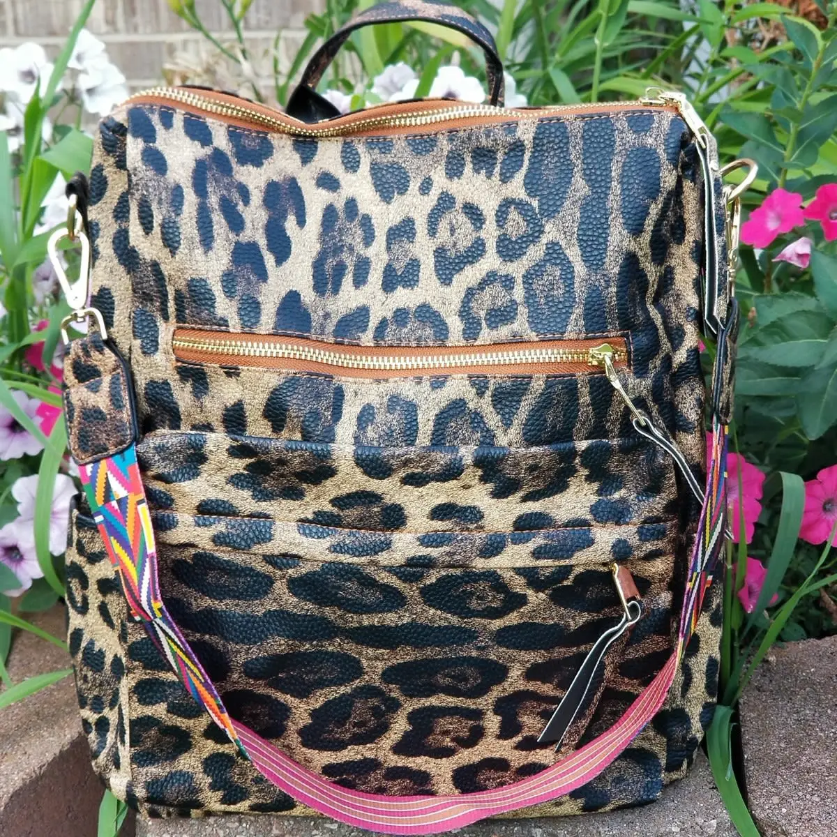 

2021 Best Price Hand Bags Ladies Leopard Print Leather Backpack Large Backpack Multifunctional Travel Bags
