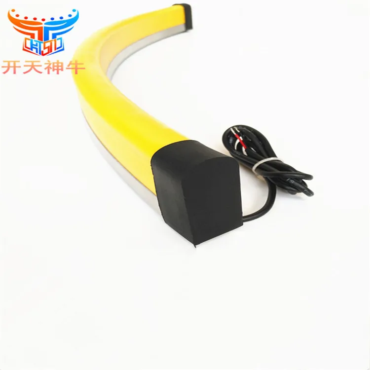 
Safety squeeze sensor 