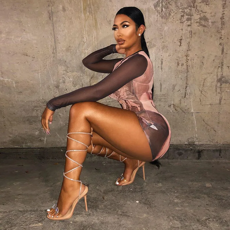 

2021 New casual wholesale women long sleeve tie dye round neck high waist night club party elegant knitted mini bodycon dress