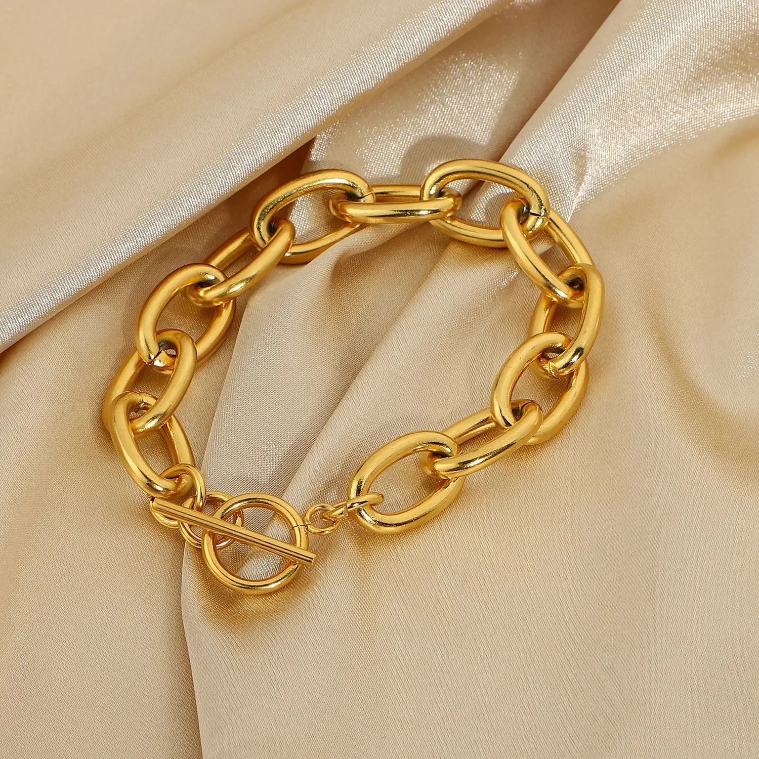 

Hiphop Gold Plated Cuban Link Stainless Steel Chain Bracelet party for men and women