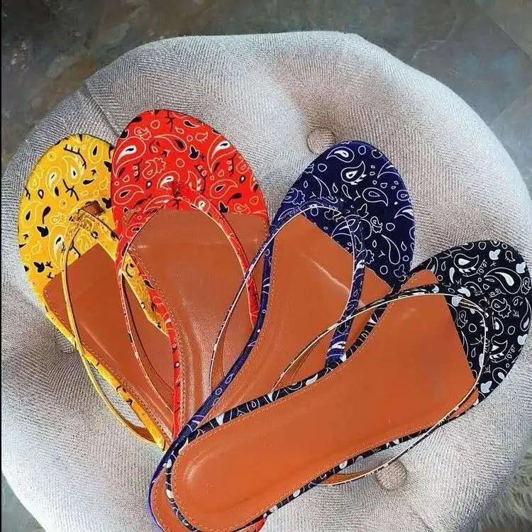 

New Fashion Lady Bandana Flip-Flop Slippers Beach Slides Paisley Summer Flat Sandals Slides Woman Amazon Hot Selling Large Size