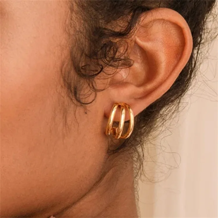 Popular Minimalist Needle Hoop Earrings Three Circle Earrings 18K Gold Plated Circle Stud Earrings Jewellery for Women