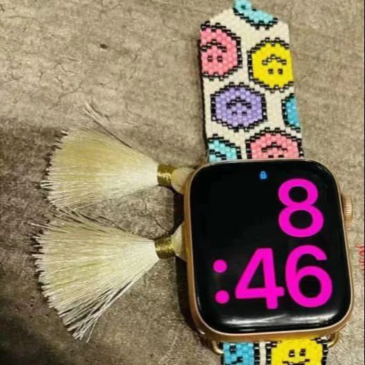 

New Design 2021 hot selling Luxury MIYUKI beads watch band fitness 40/44 mm smart strap for apple watch band, Picture shows