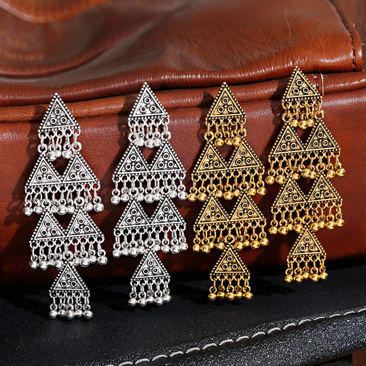 

Ethnic Gold Carved Triangle Ladies Earrings Bijoux Vintage Bohemia Tibetan Round Alloy Tassel Earrings Tribe Indian Jewelry, Gold/silver