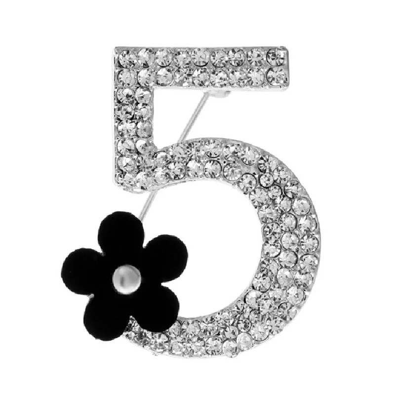 

''5" Word Black and White Flower Brooch High-end Diamond Sweater Corsage