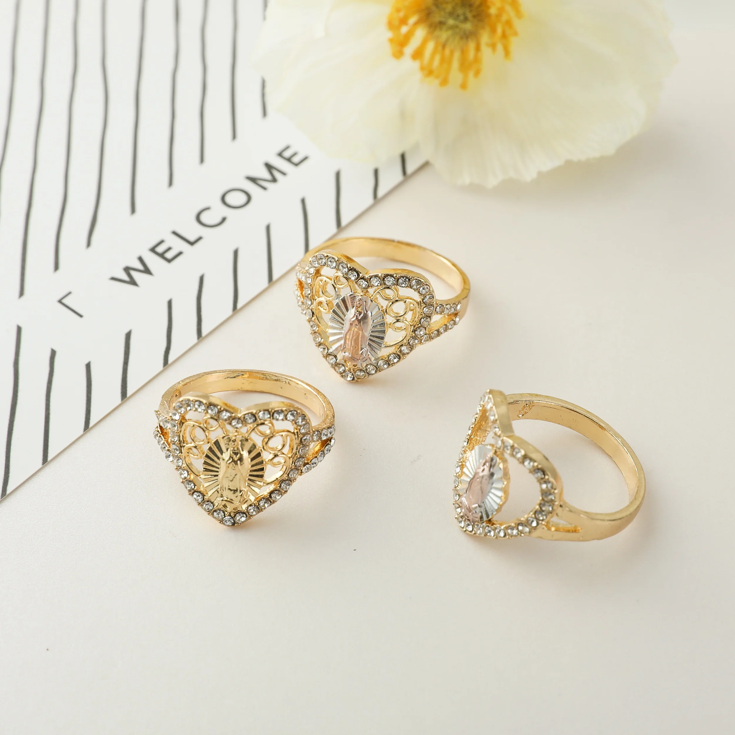 

Latest fashion popular religious jewelry the virgin heart love ring