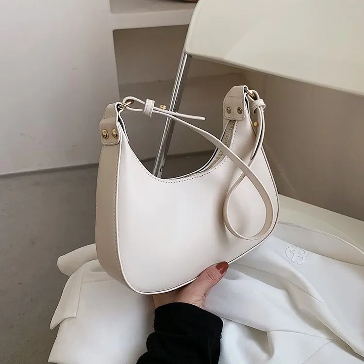 

2021 New Fashion Shoulder Bag Korean Small Square Bag Solid Color Crescent Clutch Women Hand Bags Purses, White black pink blue