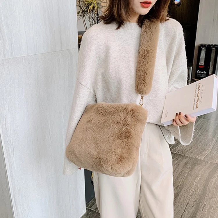 

Soft Fur Bag Back Daily Shoulder New Model Woman Handbag For Woman Autumn Winter Plush