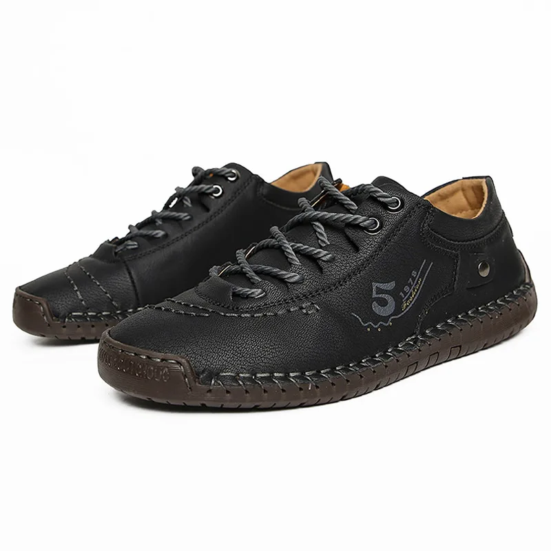 

Trendy men's lace-up soft sole outdoor leather shoes