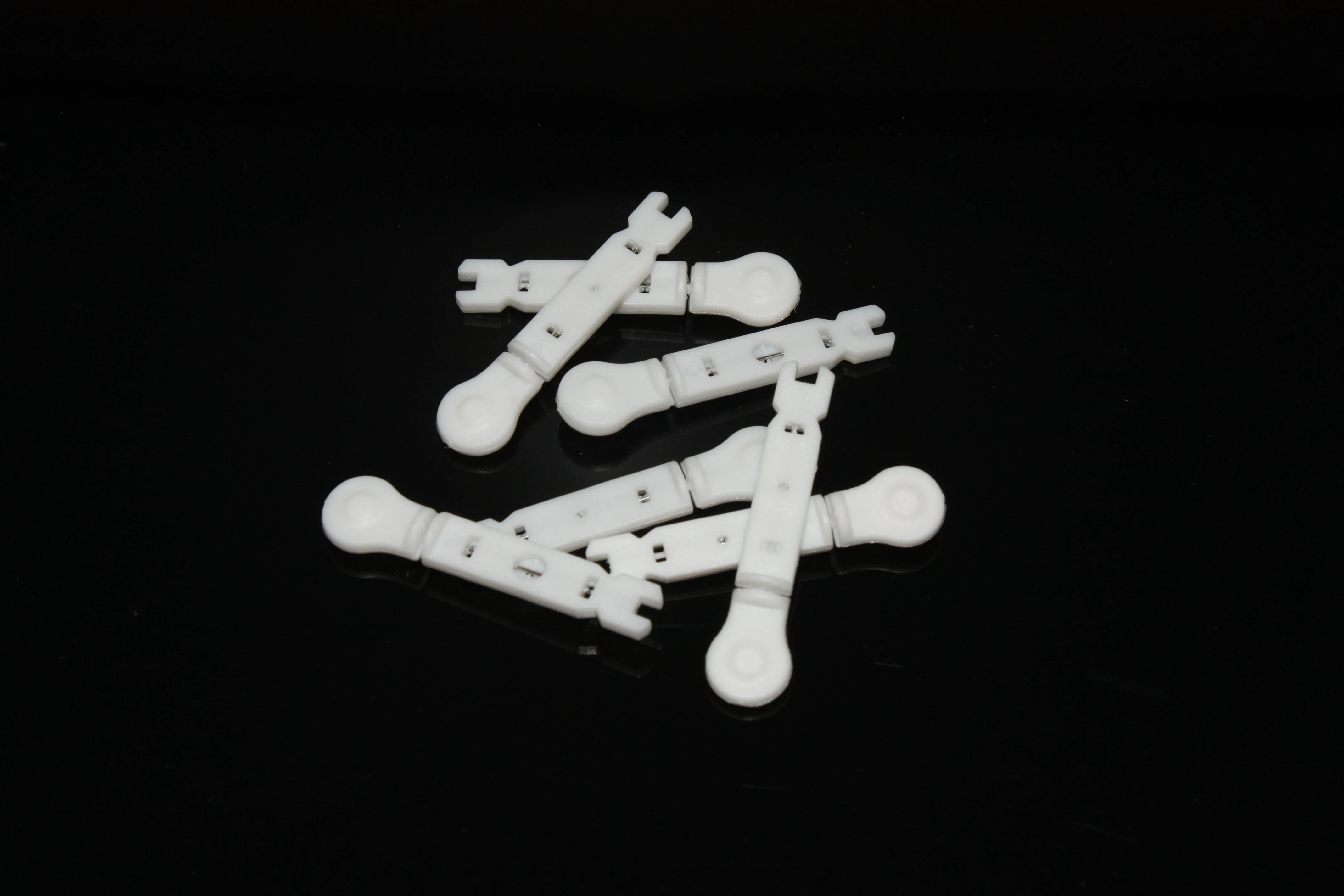 
Flat lancet twist off blood lancet 100pcs per box 