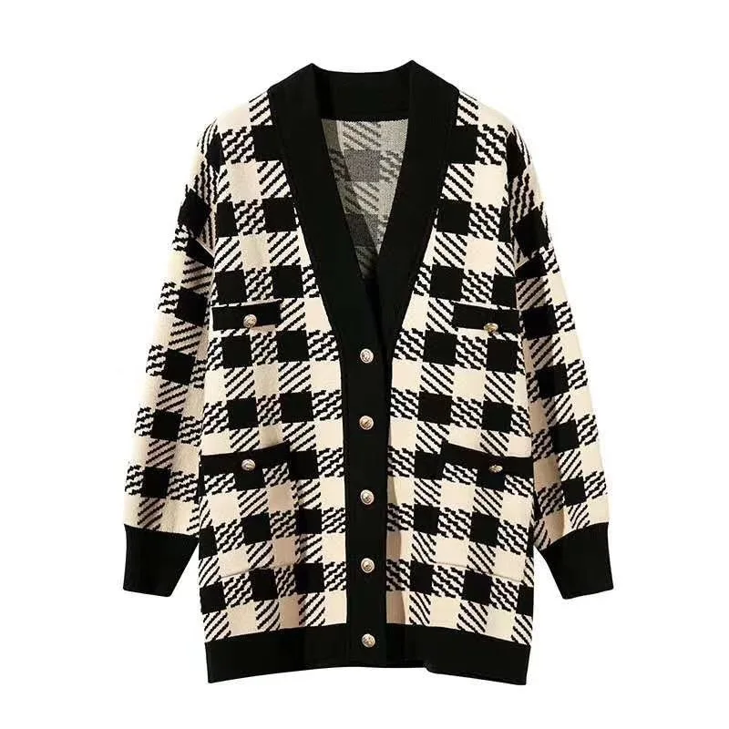 

Latest new style fall/winter long sleeve lazy style plaid sweater knitted long cardigan for women