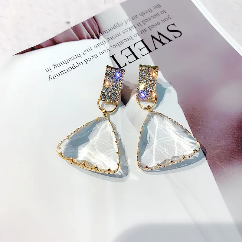 

Diamante 925 Sterling Silver Geometric Triangle Crystal Stud Earrings Clear Crystal Waterdrop Stud Earrings for Girls