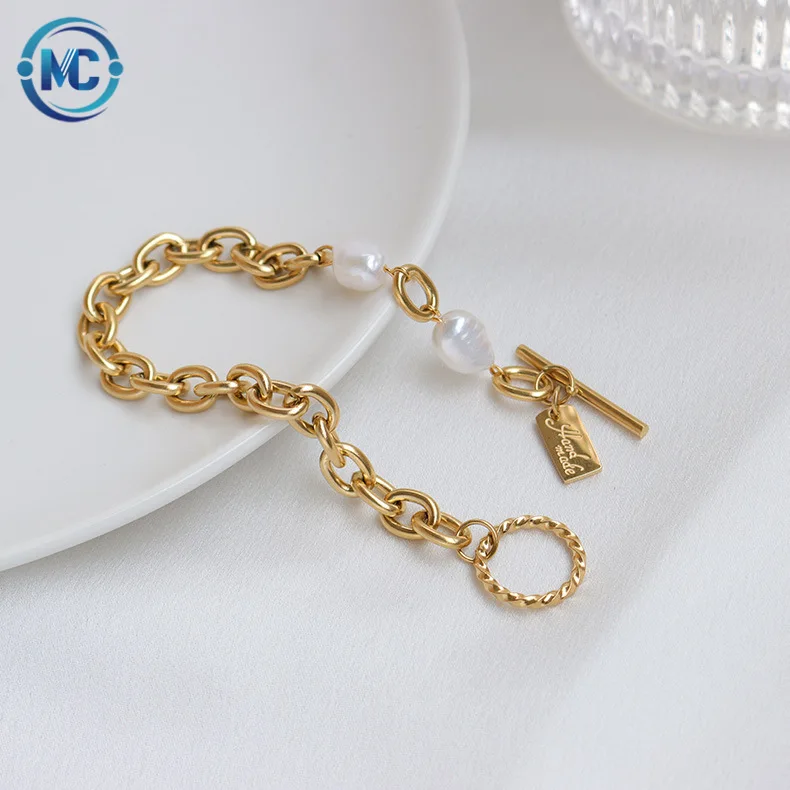 

2021 Charm Jewelry Square Pendant OT Buckle Irregular Freshwater Pearl Designer Stainless Steel Bracelets For Women, As the picture