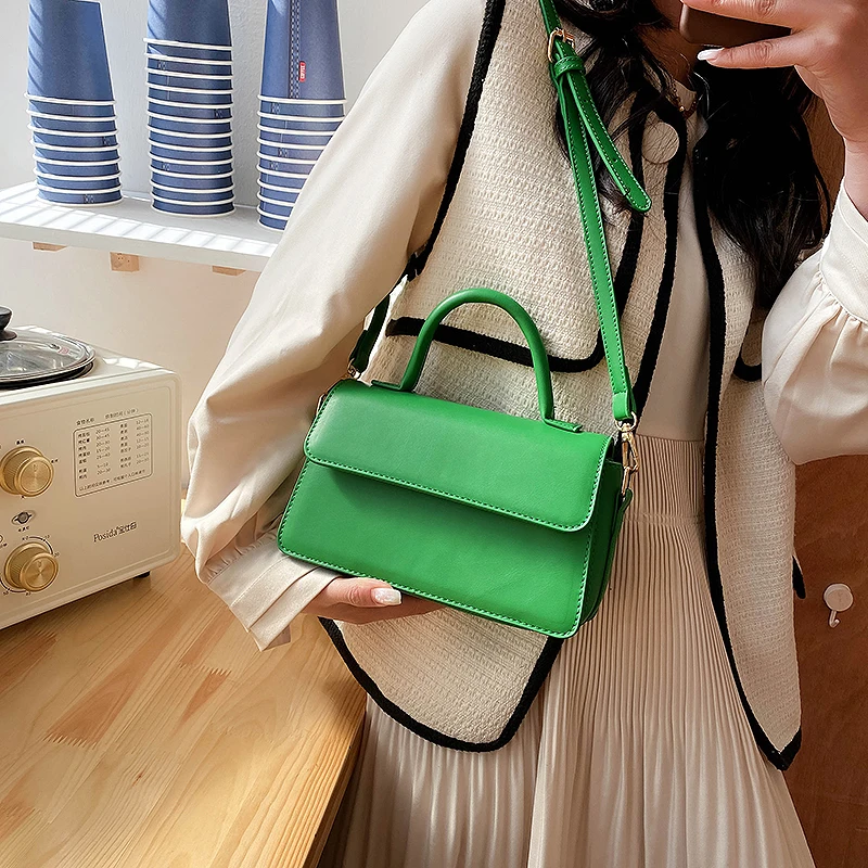 

2021Design PU Leather Small Crossbody Shoulder Bags for Women Spring Trendy Branded Handbags and Purses Branded Totes Green, Black,red,brown and customzied