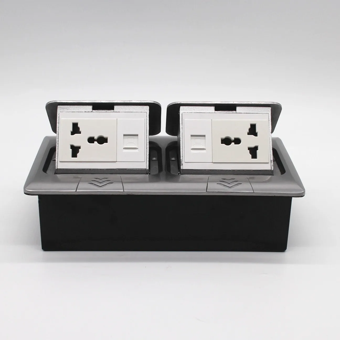 waterproof floor socket 3.jpg