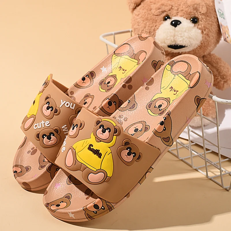 

2021 Womens Cute Slides Footwear Slides For Women Cartoon Bear Slippers Bedroom Sandal For Girls, 4 colors