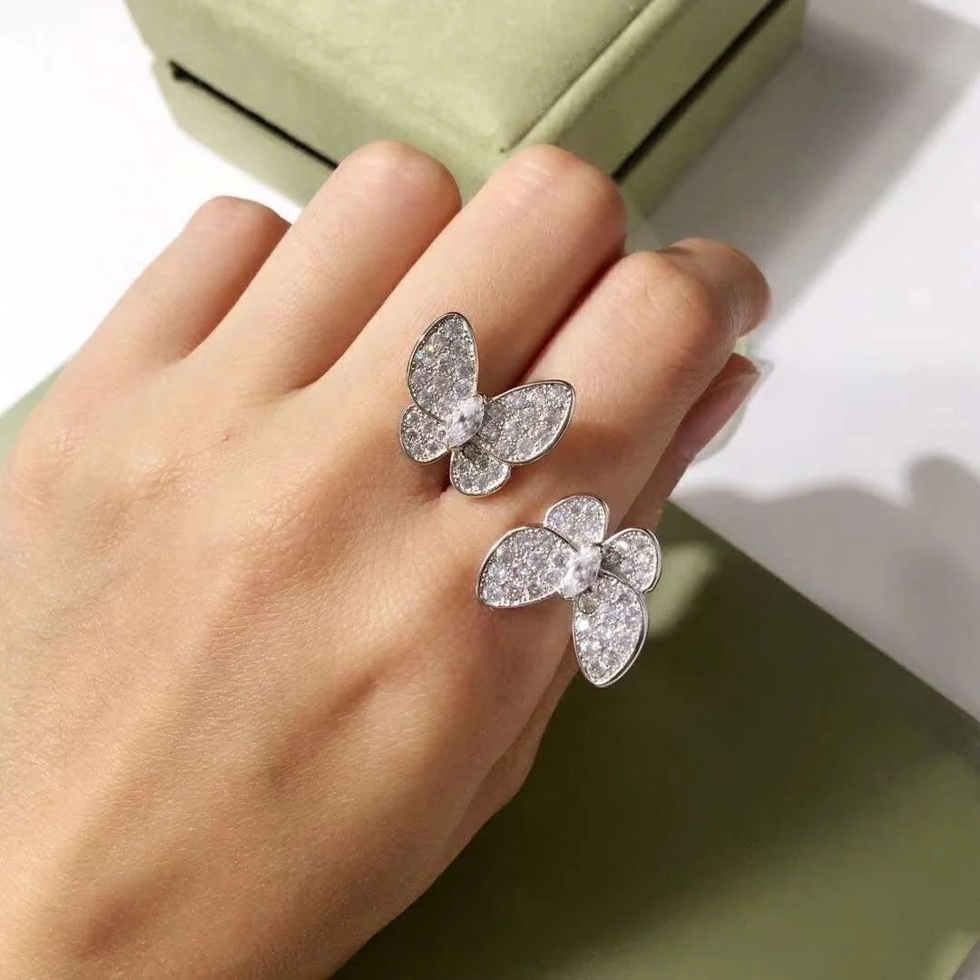 

Luxury Twin Butterfly Opening Ring with Shiny Micro Zircon Ring for Women Wedding Engagement Party Jewelry, Picture shows