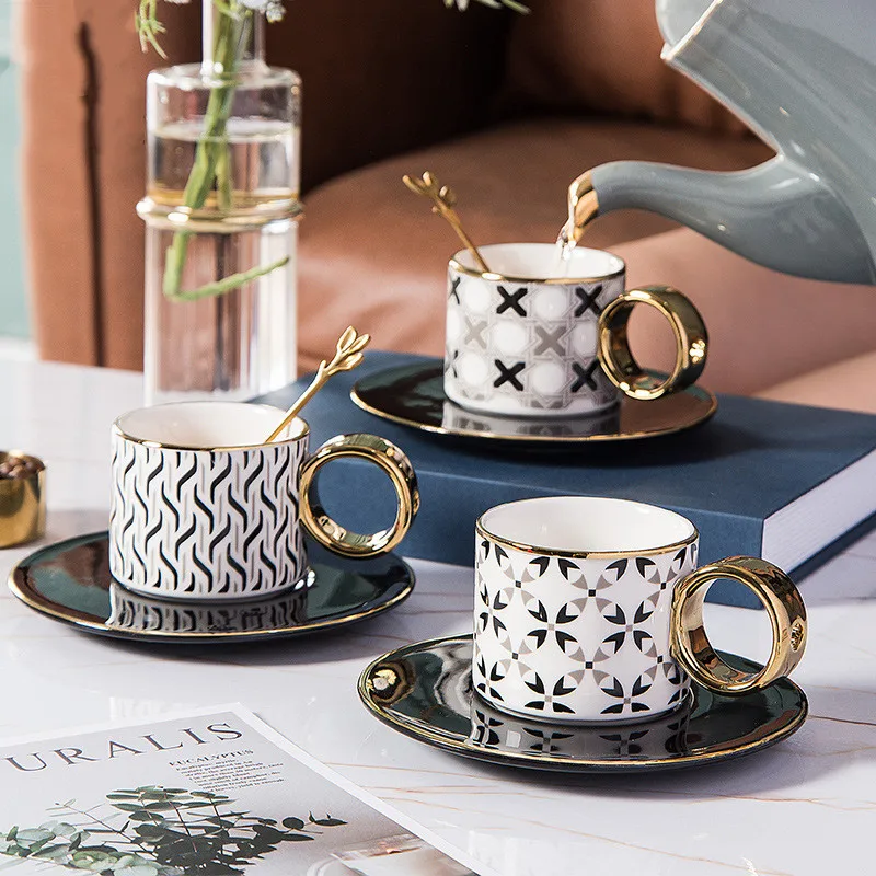 

Hensin Nordic Creative Geometric Ceramic Coffee Cup Gold O-handle Mug Coffee Cup Set Ceramic Coffee Cup With Spoon, Black white gold