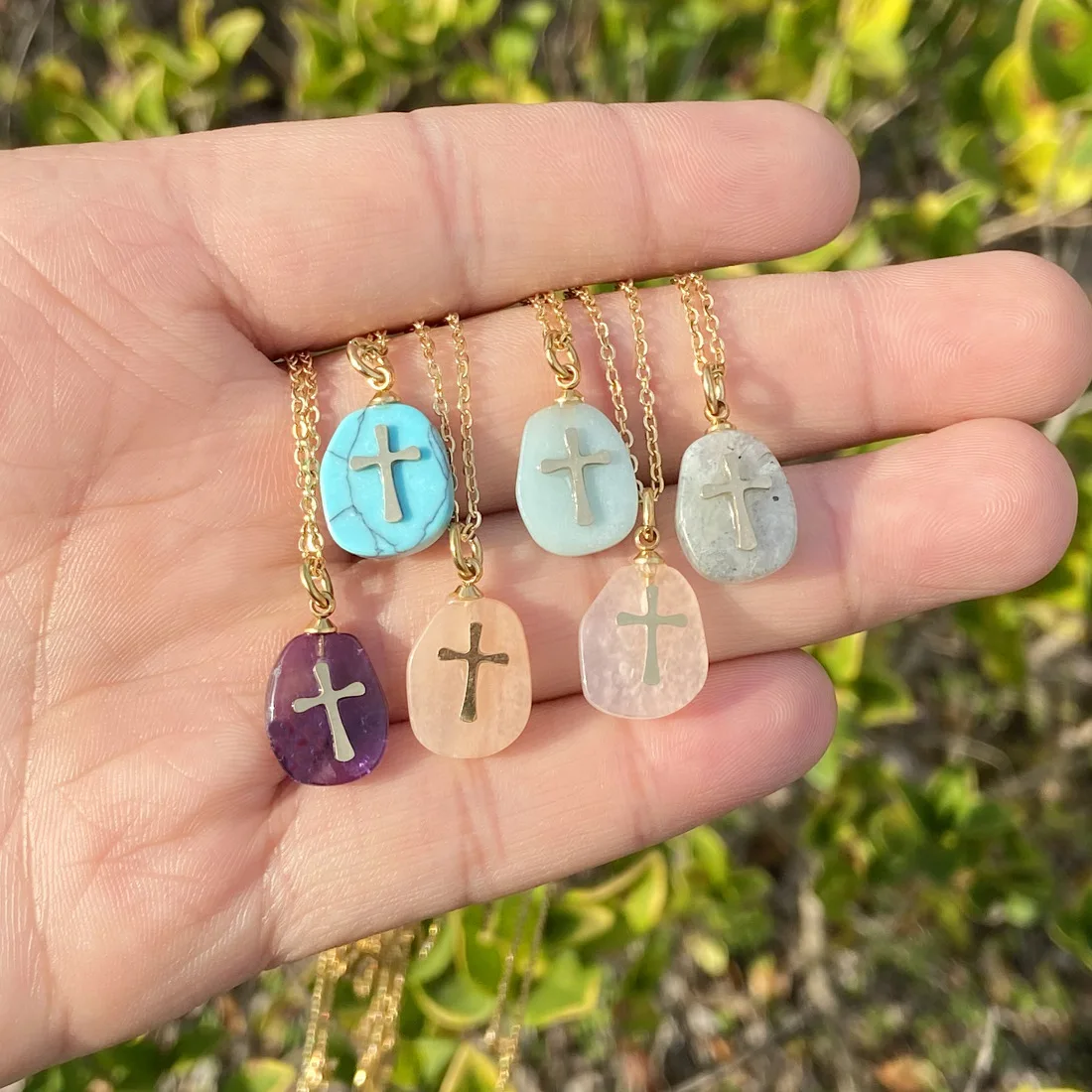 

Natural Stone Cross Necklace Ladies Simple Clavicle Chain Stainless Steel Collar Suitable for Party