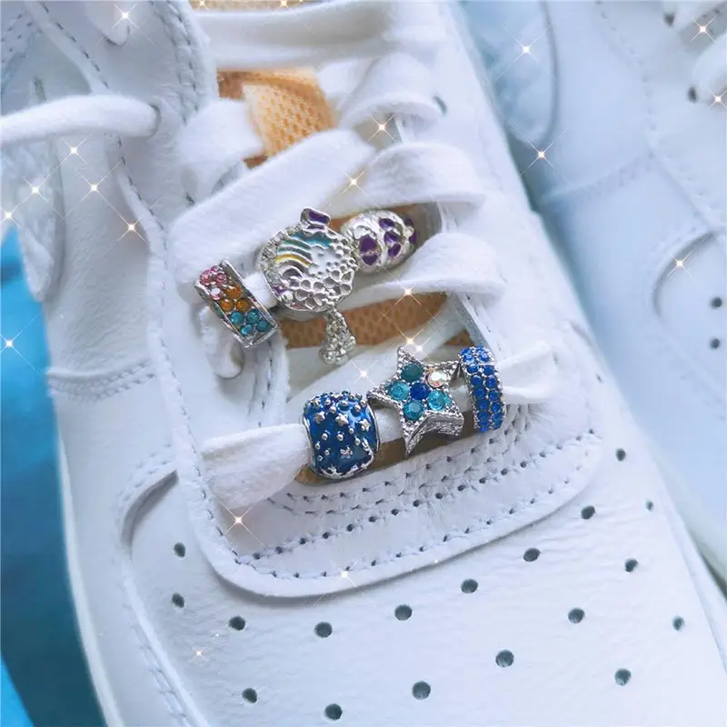 

New Shoe Charms Wholesale Vintage Sneaker Shoelace Buckle luxury Princess Style Gem bling shoe charms Sneaker Charms for Nike