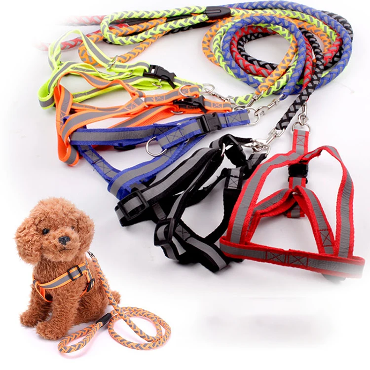 

Nylon Dog Head Collar Pet Gentle Leader No Pain No Pull Control Training Leash Adjustable Harness, Black, red, blue, can be customized