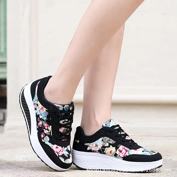 

2021 Dropshipping rocking shoes thick bottom sneakers running shoes, Black