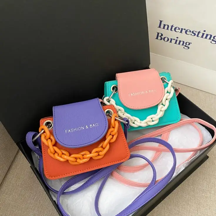 

Youth Ladies Simple Versatile Crossbody Bag Acrylic Chain single shoulder casual mini bags handbags for women