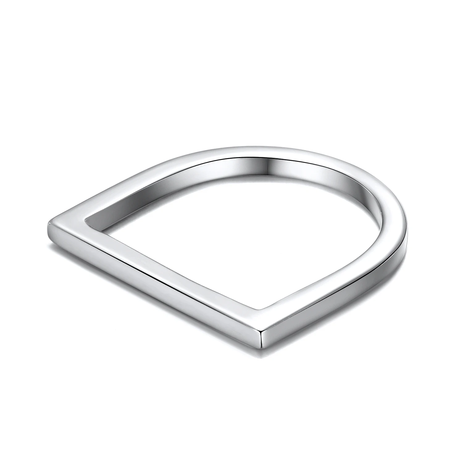 EManco Hot Selling D Shape Finger Ring Classic 14K Gold Plated Stainless Steel Rings for Women Party